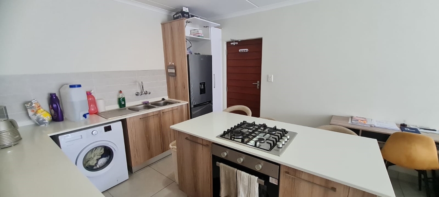 To Let 3 Bedroom Property for Rent in Modderfontein Gauteng