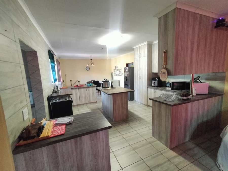 13 Bedroom Property for Sale in Winternest Gauteng