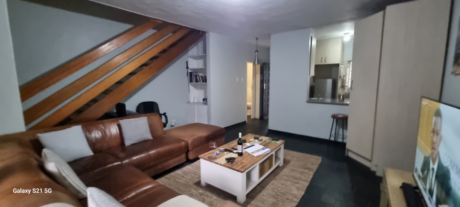 2 Bedroom Property for Sale in Sunnyside Gauteng