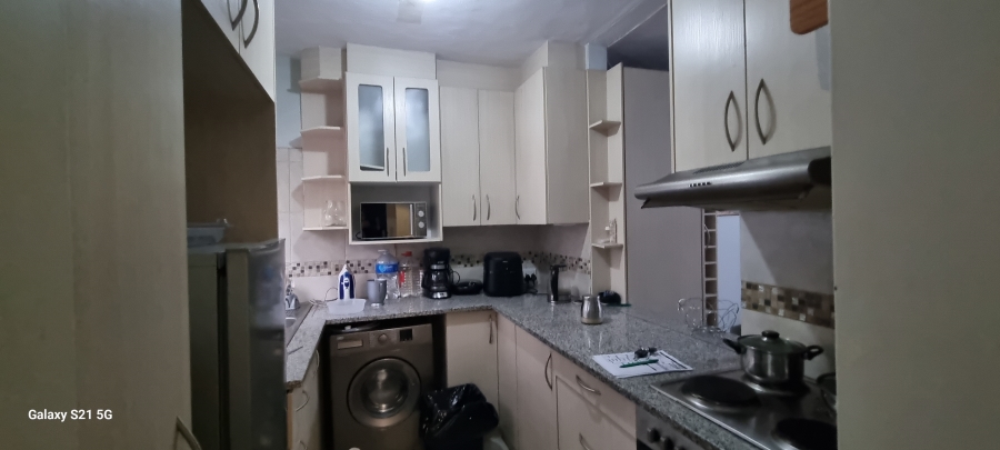 2 Bedroom Property for Sale in Sunnyside Gauteng