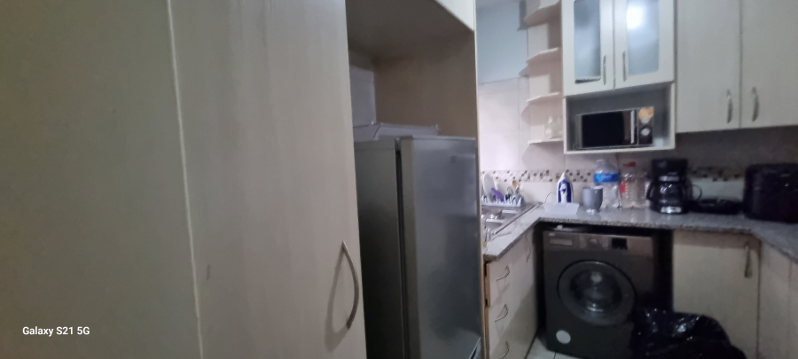 2 Bedroom Property for Sale in Sunnyside Gauteng