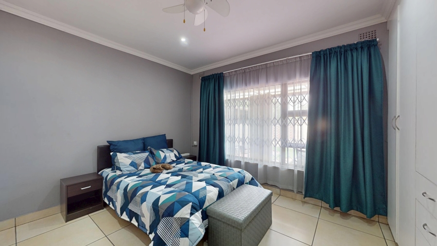 5 Bedroom Property for Sale in Elspark Gauteng