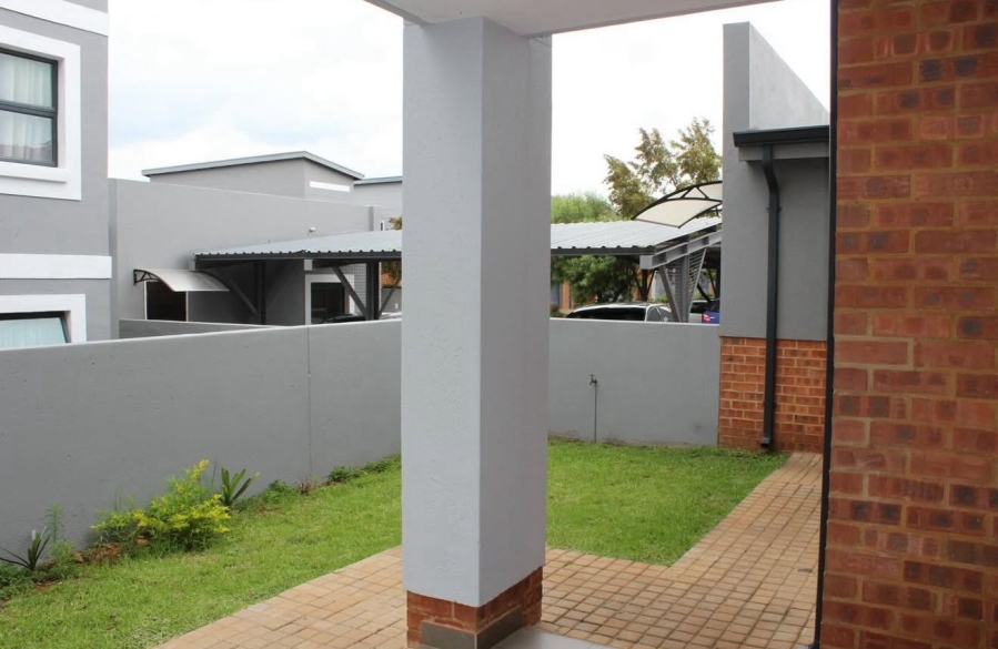 2 Bedroom Property for Sale in Montana Gauteng