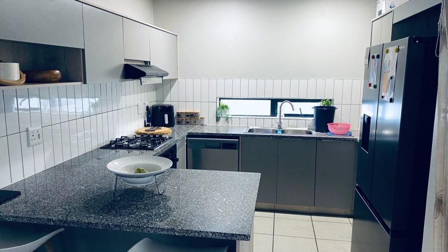 To Let 3 Bedroom Property for Rent in Leopard