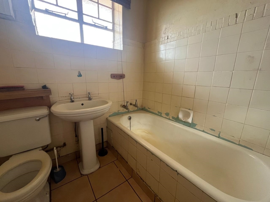 2 Bedroom Property for Sale in Lambton Gauteng