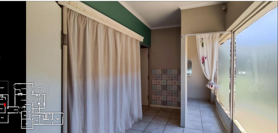 5 Bedroom Property for Sale in Lambton Gauteng