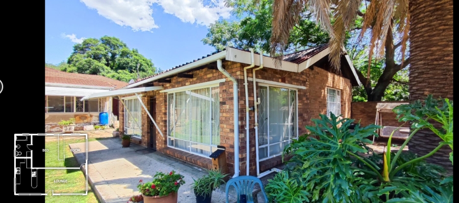 5 Bedroom Property for Sale in Lambton Gauteng