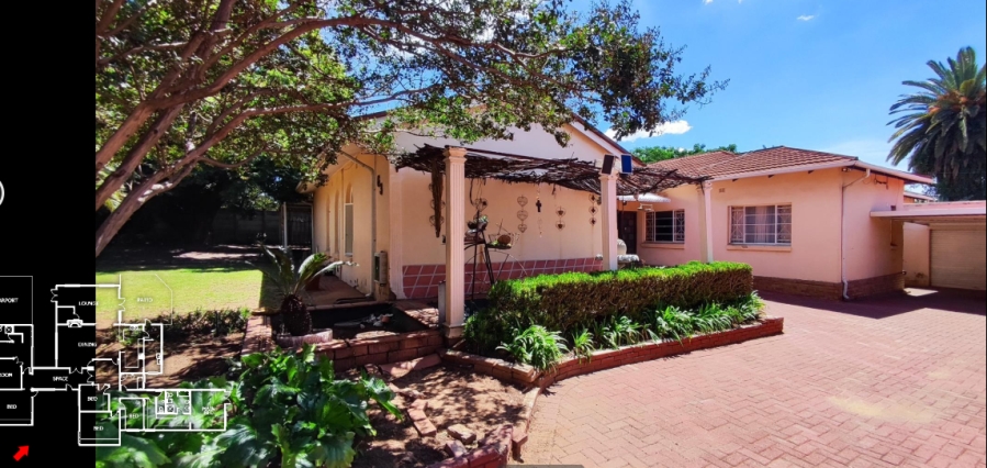 5 Bedroom Property for Sale in Lambton Gauteng