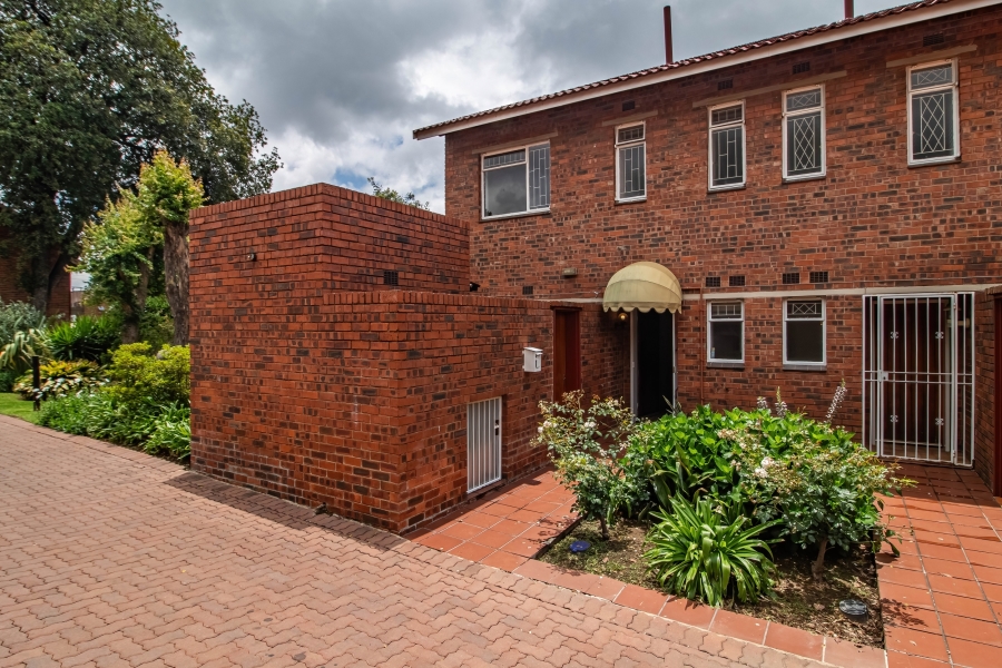 2 Bedroom Property for Sale in Bedford Gardens Gauteng