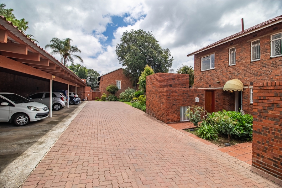 2 Bedroom Property for Sale in Bedford Gardens Gauteng