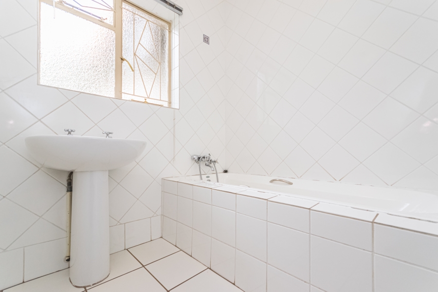 3 Bedroom Property for Sale in Lyttelton Manor Gauteng