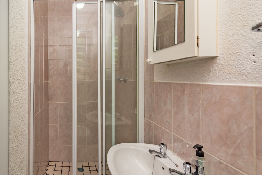 3 Bedroom Property for Sale in Wilgeheuwel Gauteng