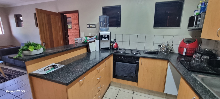 2 Bedroom Property for Sale in Hatfield Gauteng