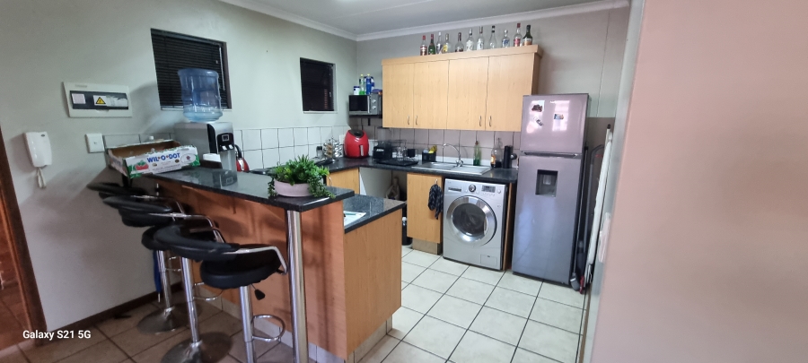 2 Bedroom Property for Sale in Hatfield Gauteng