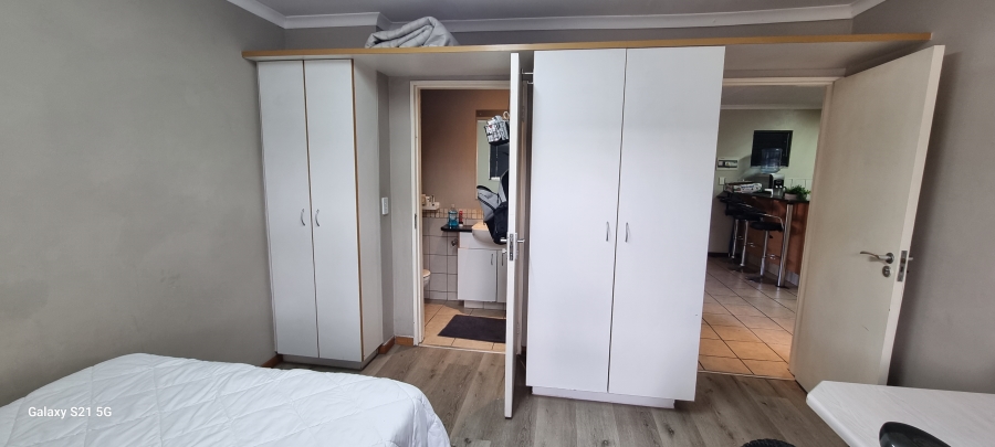 2 Bedroom Property for Sale in Hatfield Gauteng