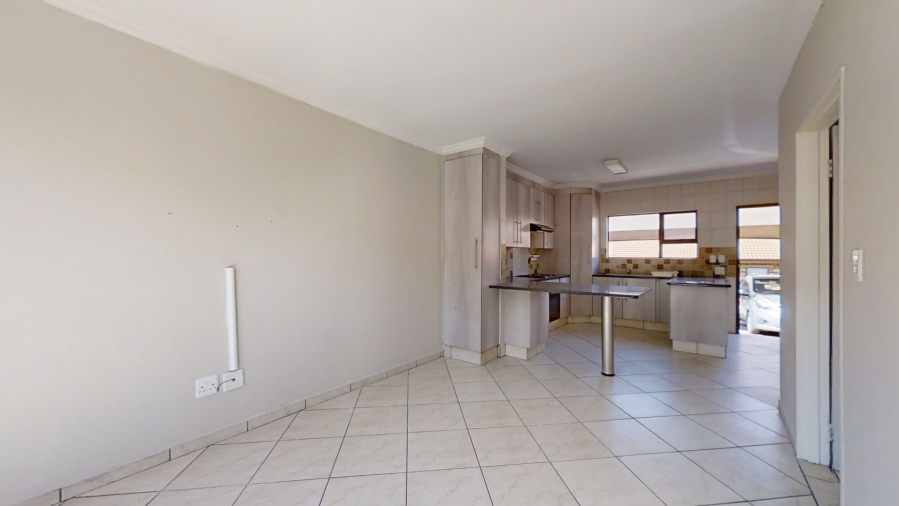 To Let 1 Bedroom Property for Rent in Lambton Gauteng