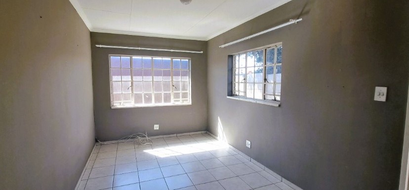 To Let 5 Bedroom Property for Rent in Union Gauteng