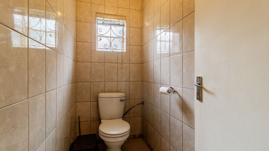 3 Bedroom Property for Sale in Clarens Park Gauteng