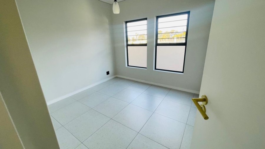 3 Bedroom Property for Sale in Waterfall Gauteng