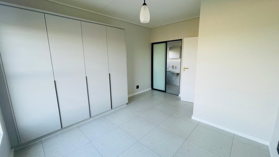 3 Bedroom Property for Sale in Waterfall Gauteng