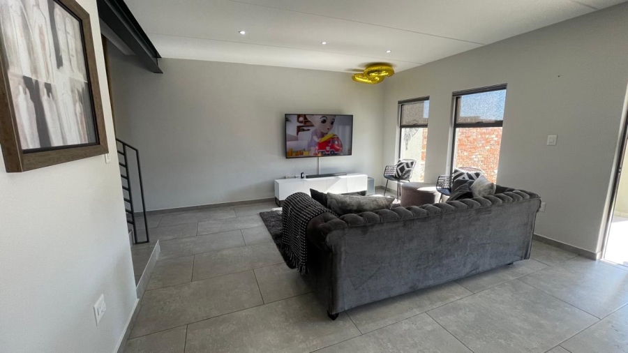 3 Bedroom Property for Sale in Kyalami Gauteng