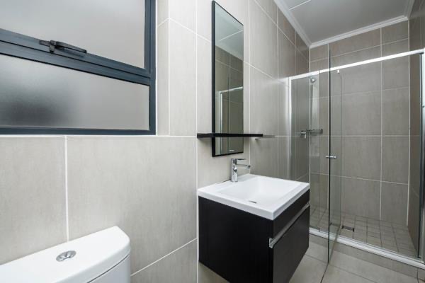 To Let 1 Bedroom Property for Rent in Greenstone Hill Gauteng