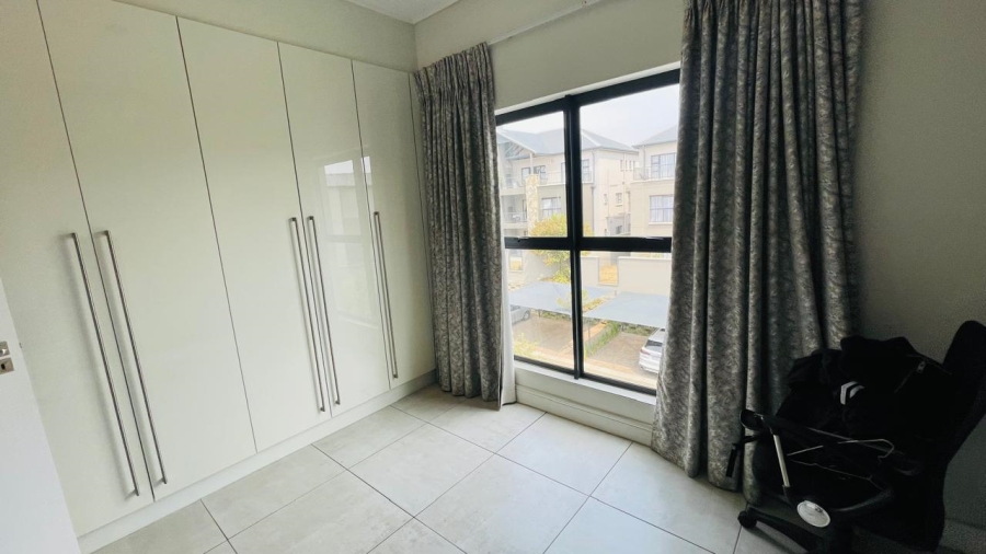 2 Bedroom Property for Sale in Waterfall Gauteng