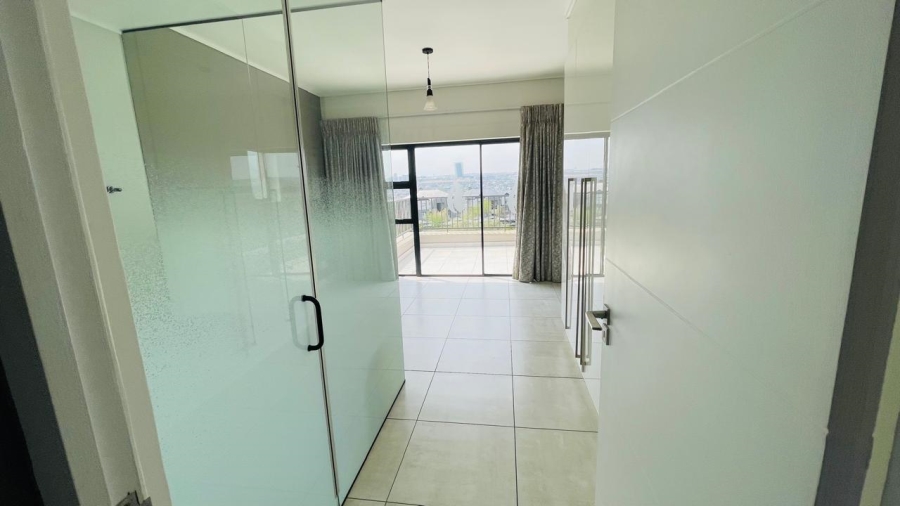 2 Bedroom Property for Sale in Waterfall Gauteng