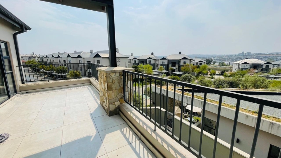 2 Bedroom Property for Sale in Waterfall Gauteng
