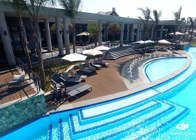 2 Bedroom Property for Sale in Waterfall Gauteng