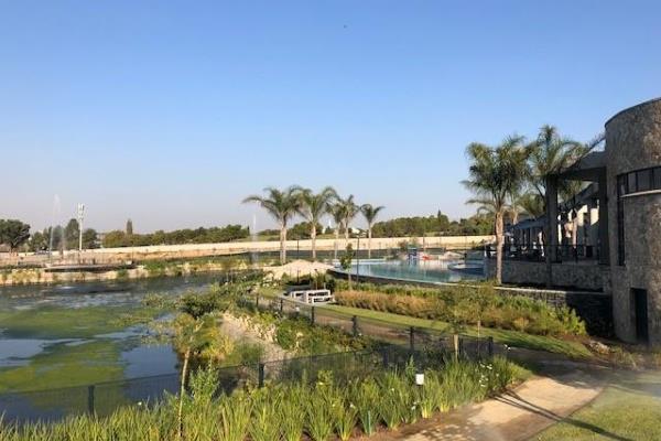 2 Bedroom Property for Sale in Waterfall Gauteng