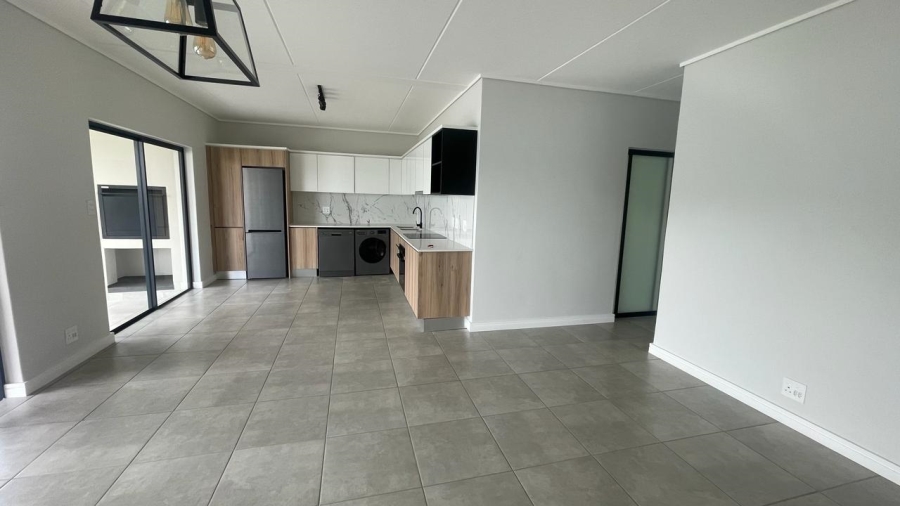 3 Bedroom Property for Sale in Waterfall Gauteng