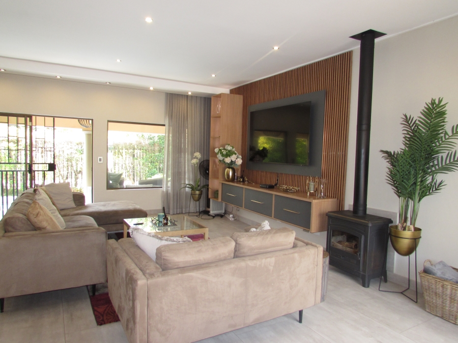 3 Bedroom Property for Sale in Moreleta Park Gauteng