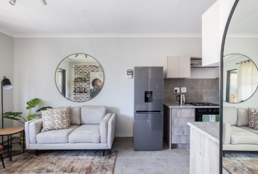 2 Bedroom Property for Sale in Pretoria North Gauteng