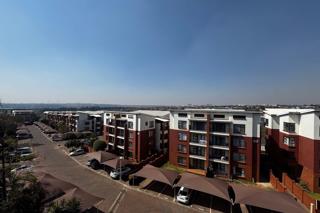 1 Bedroom Property for Sale in Greenstone Hill Gauteng