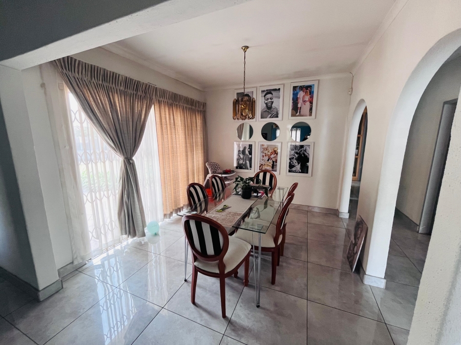4 Bedroom Property for Sale in Klippoortje Gauteng
