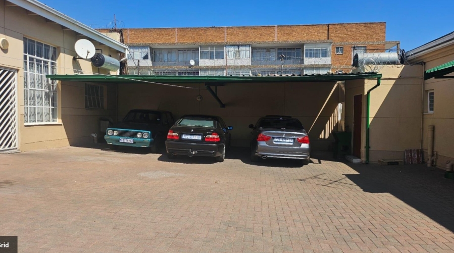 1 Bedroom Property for Sale in Regents Park Gauteng