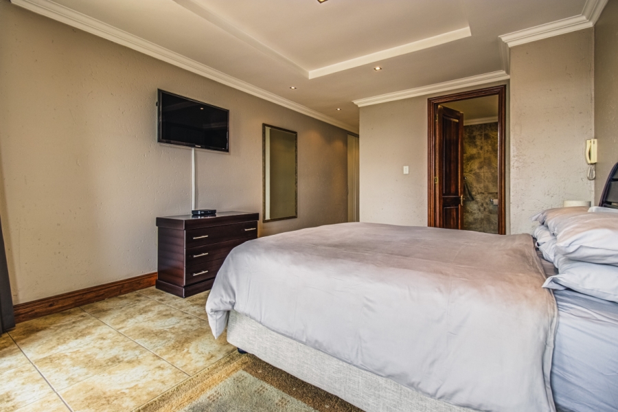 2 Bedroom Property for Sale in Bedfordview Gauteng