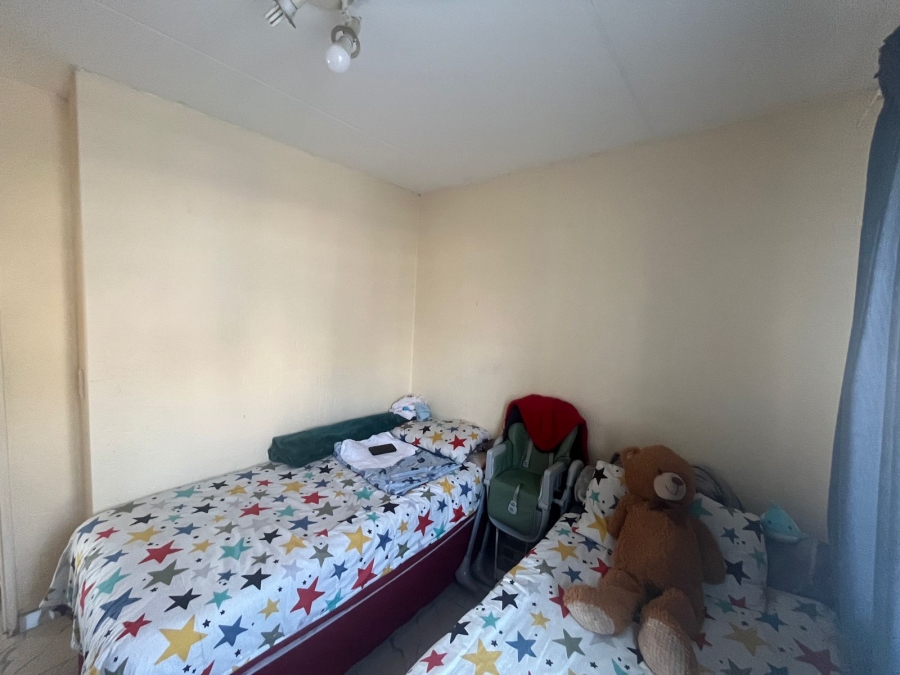 2 Bedroom Property for Sale in Klippoortje Gauteng