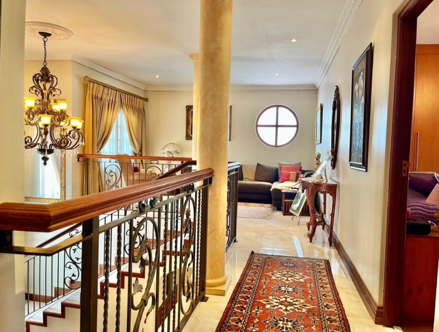 4 Bedroom Property for Sale in Linmeyer Gauteng