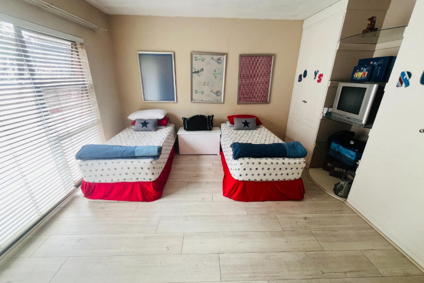 5 Bedroom Property for Sale in Meyersdal Gauteng