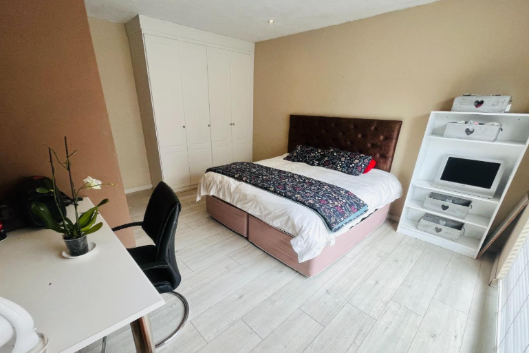 5 Bedroom Property for Sale in Meyersdal Gauteng