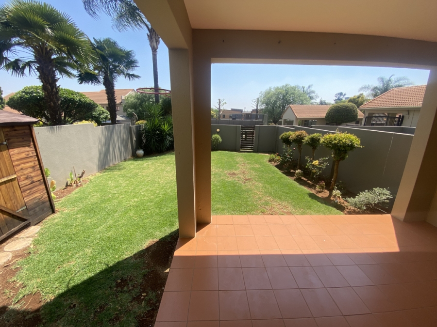 2 Bedroom Property for Sale in Bedfordview Gauteng