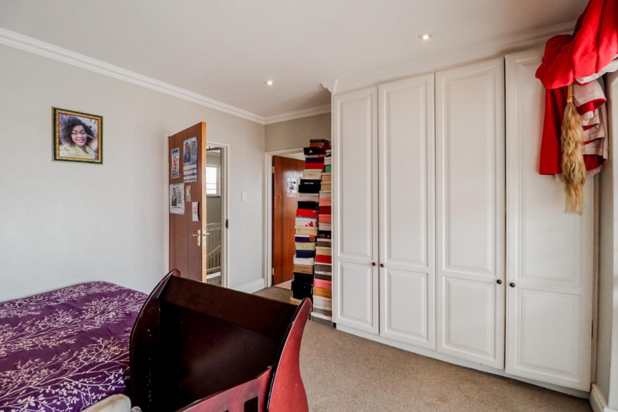 4 Bedroom Property for Sale in Kensington Gauteng