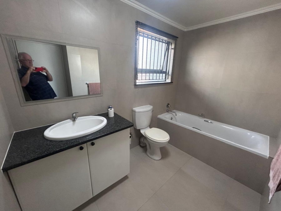 1 Bedroom Property for Sale in Bedfordview Gauteng