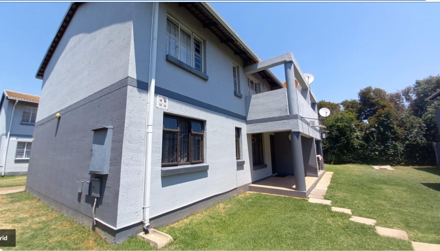2 Bedroom Property for Sale in Southdale Gauteng