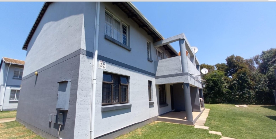 2 Bedroom Property for Sale in Southdale Gauteng