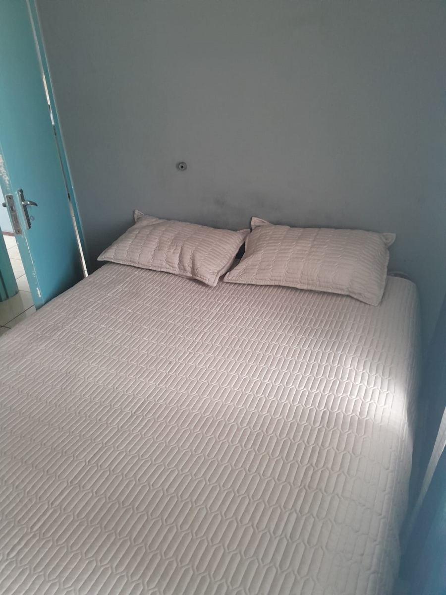 To Let 2 Bedroom Property for Rent in Alan Manor Gauteng