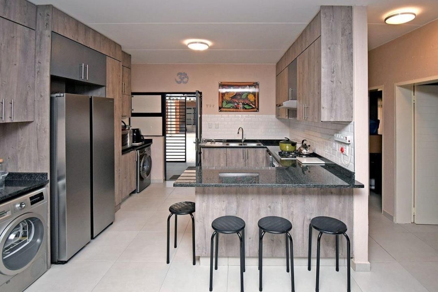 3 Bedroom Property for Sale in Bartlett Gauteng