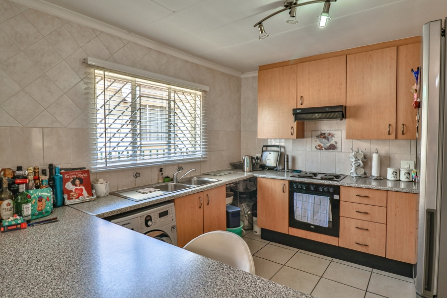 3 Bedroom Property for Sale in Elandspark Gauteng